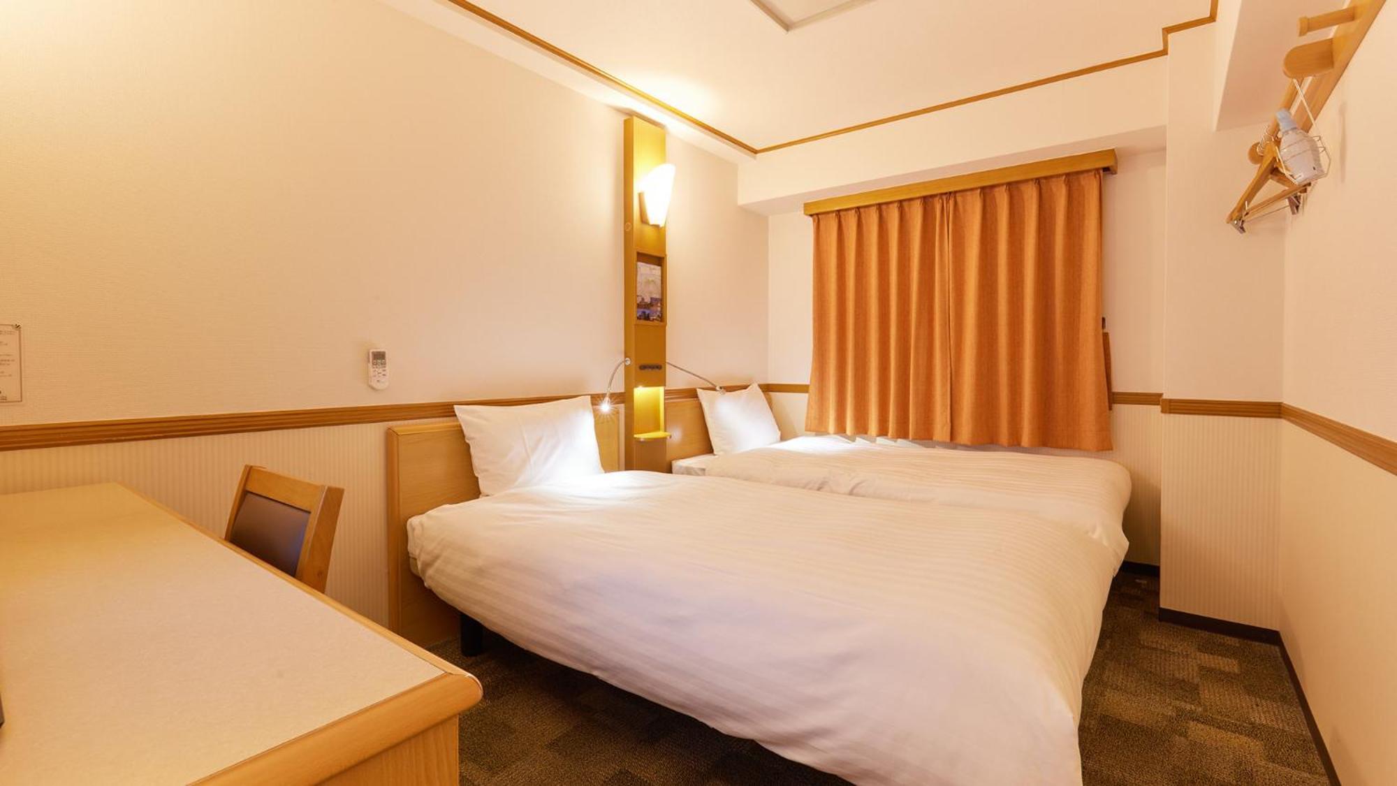 Toyoko Inn Osaka Hankyu Juso-Eki Nishi-Guchi No.1 Chambre photo